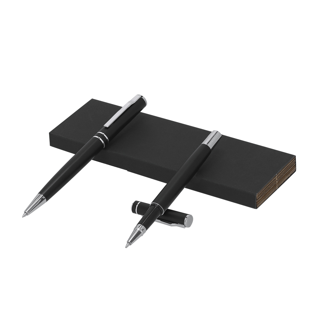 Yonder Gift Set – Gift Sets – available in black colour