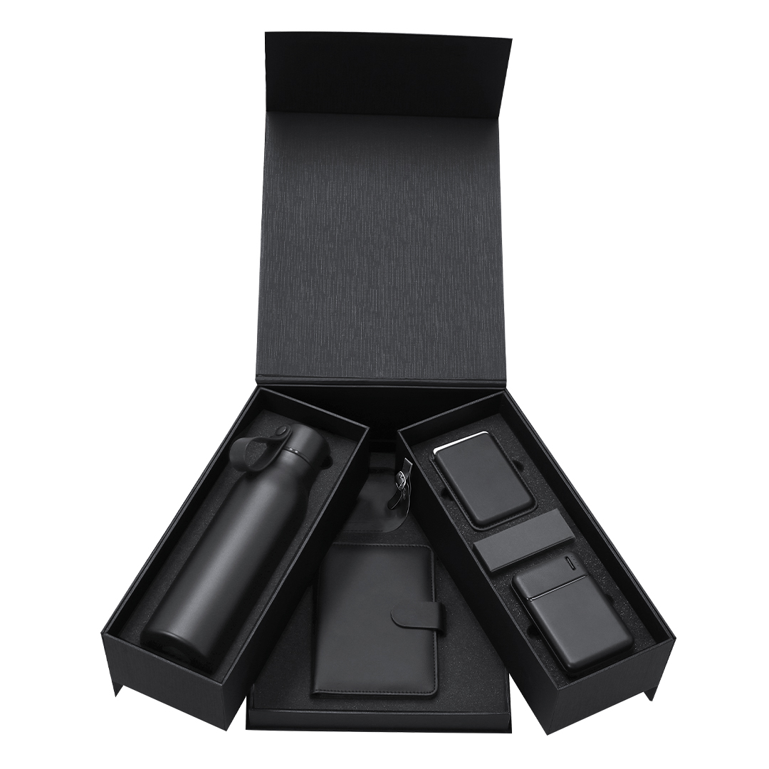 Naven – Gift Sets – available in black colour